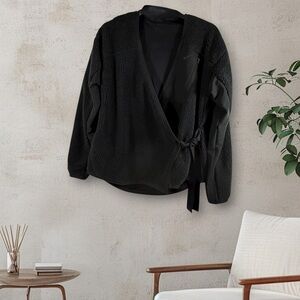 Nike Long Sleeve Sherpa Training
Wrap Jacket Women's Small